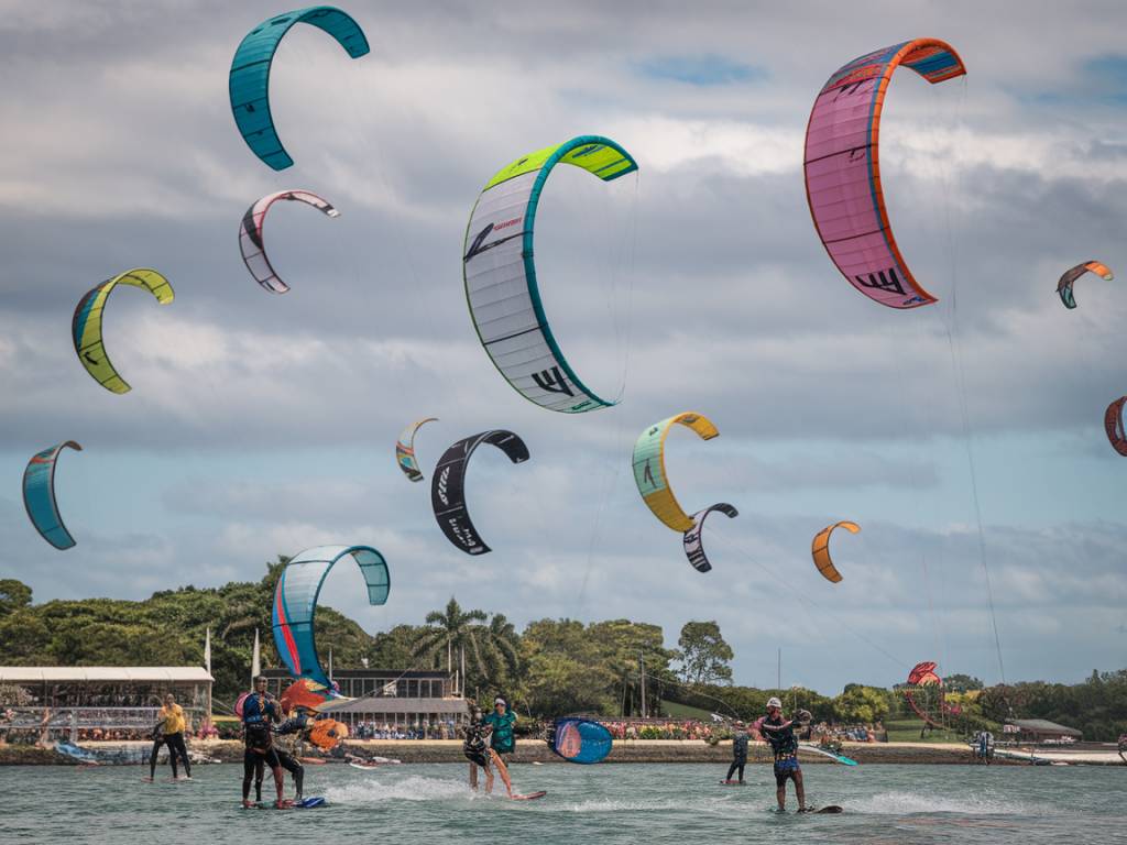 Campeonatos de kitesurf no ceará: o cenário competitivo que atrai atletas do mundo todo