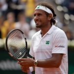 Gustavo kuerten: um ícone do esporte brasileiro e seu legado no tênis